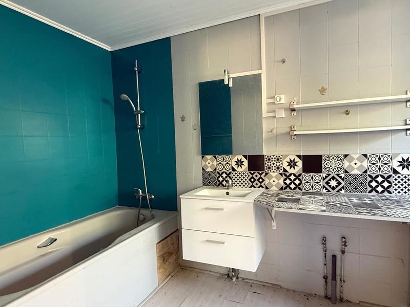 Maison - 95 m² - 4 pièces