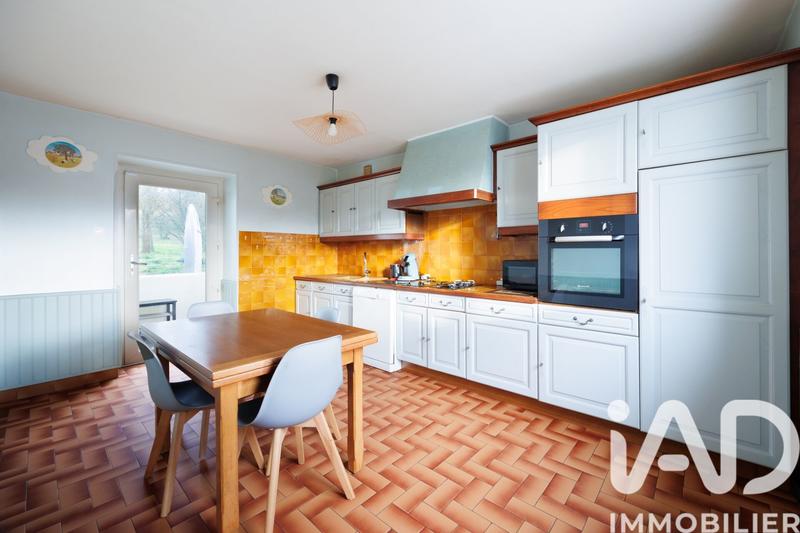 Maison - 144 m² - 6 pièces