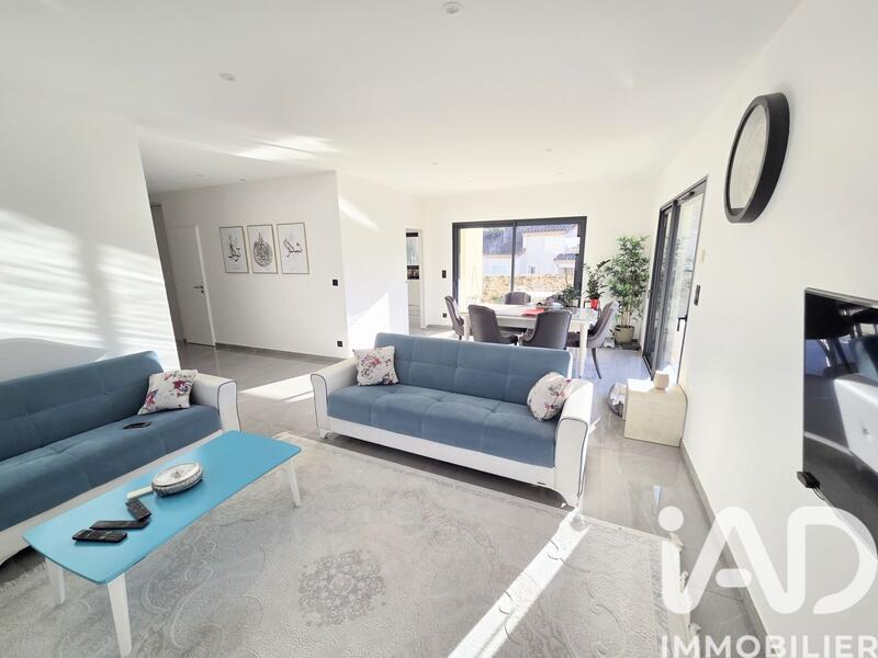 Maison - 120 m² - 4 pièces