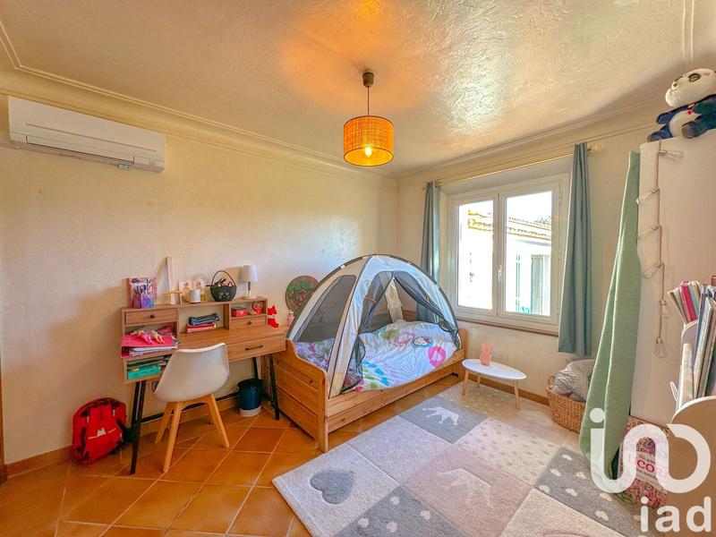 Maison - 258 m² - 10 pièces