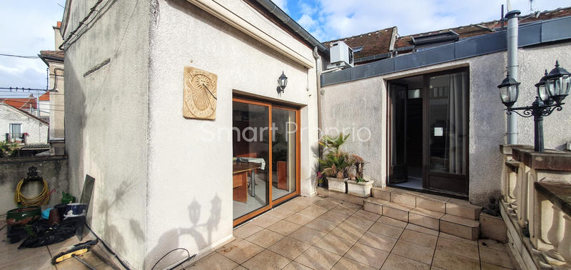 Immeuble - 300 m² - 12 pièces