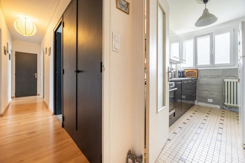 Appartement - 83 m² - 5 pièces