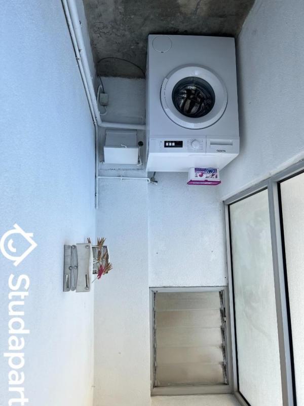 Chambre - 11 m² - 1 pièce