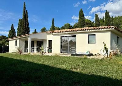Villa - 113 m² - 4 pièces