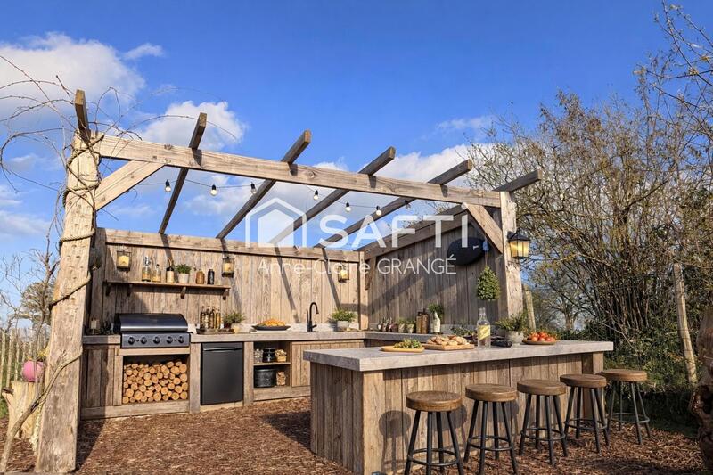 Maison - 187 m² - 6 pièces