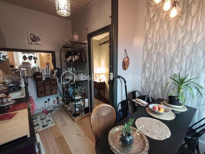 Immeuble - 134 m² - 6 pièces