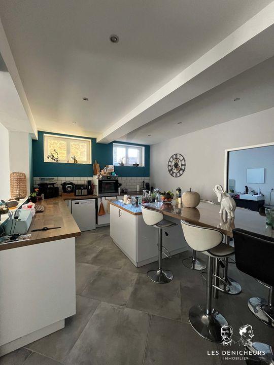 Maison - 150 m² - 6 pièces