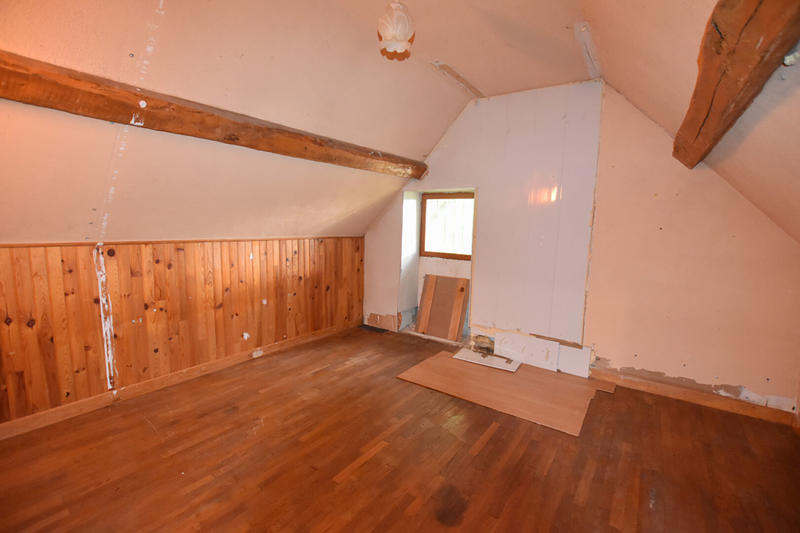 Maison - 75 m² - 5 pièces