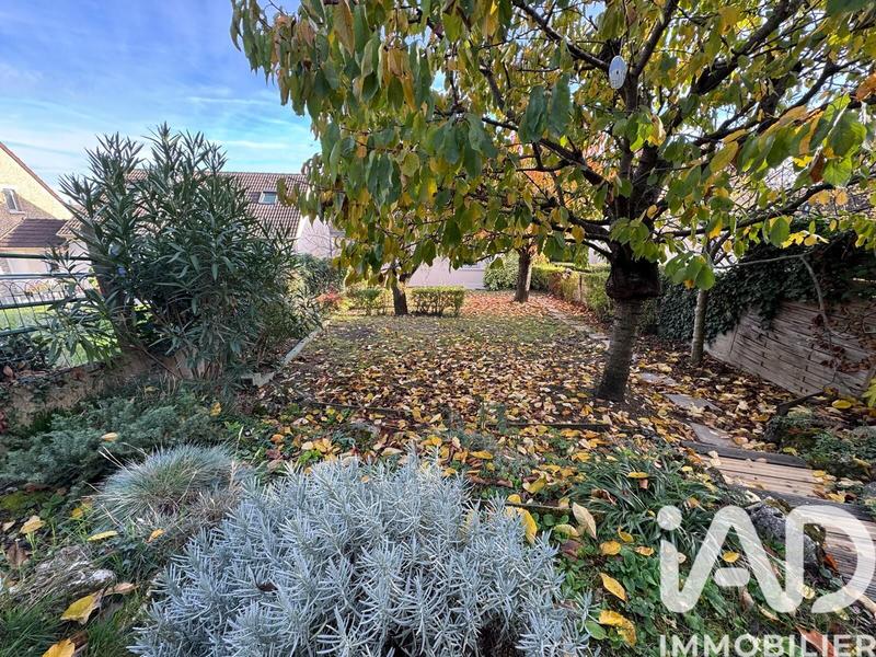 Maison - 80 m² - 5 pièces