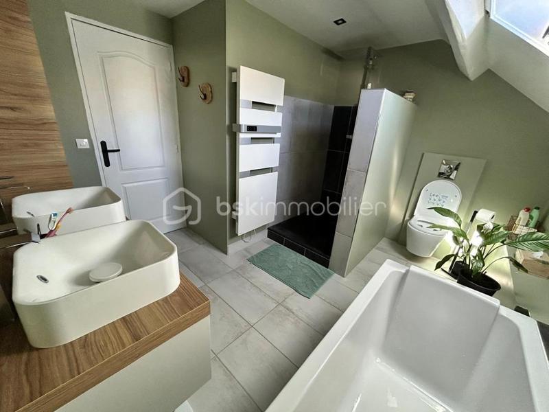 Maison ancienne - 122 m² - 5 pièces