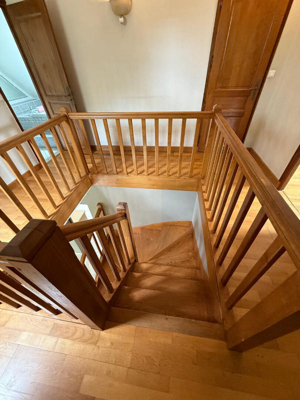 Maison - 190 m² - 6 pièces