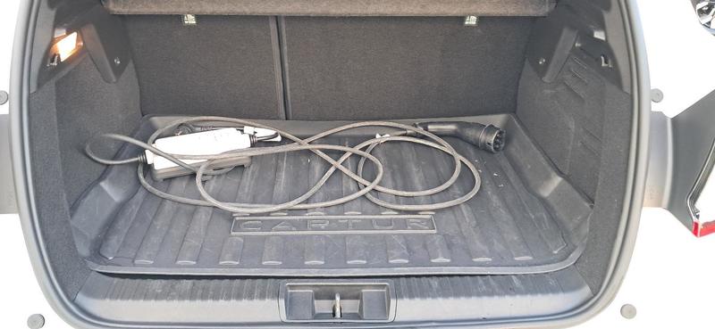 Renault Captur E-Tech Plug-in 160 Initiale Paris