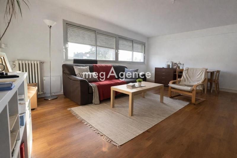 Appartement - 88 m² - 5 pièces