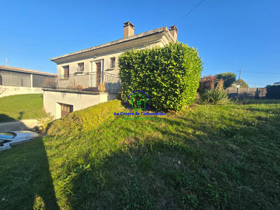 Maison - 95 m² - 4 pièces