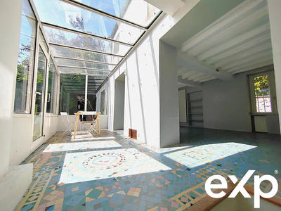 Maison - 167 m² - 8 pièces