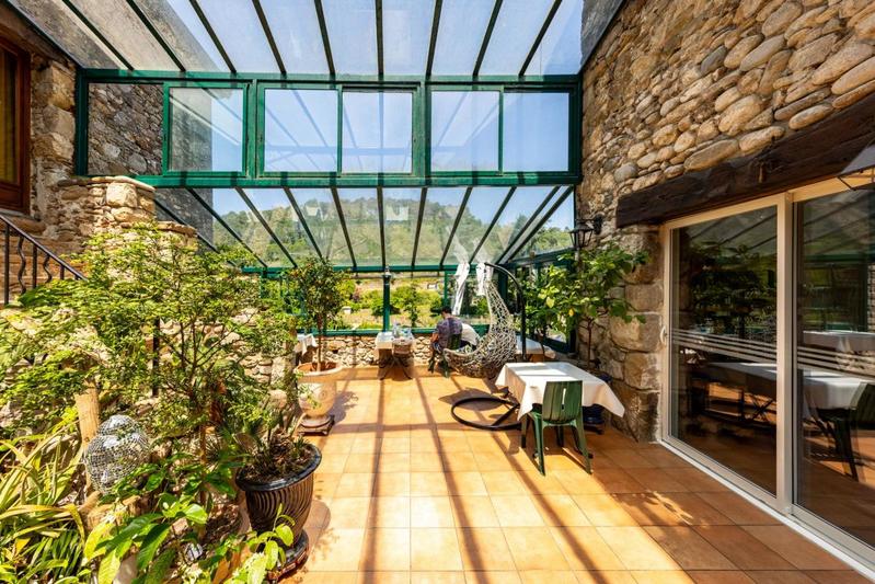 Maison - 459 m² - 10 pièces