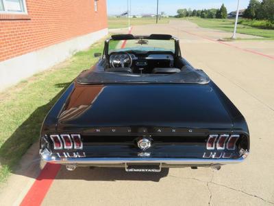 Ford Mustang cabriolet v8 full option