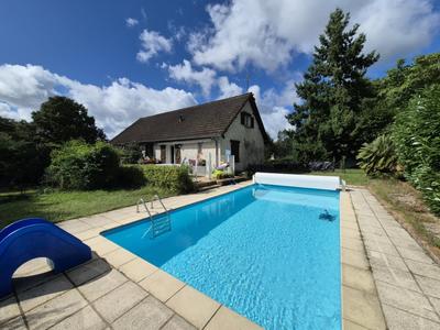 Maison - 157 m² - 5 pièces
