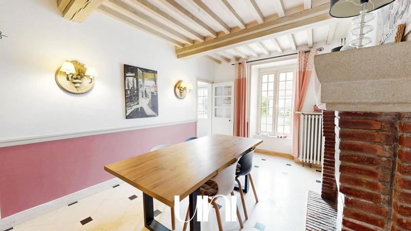 Maison - 165 m² - 6 pièces