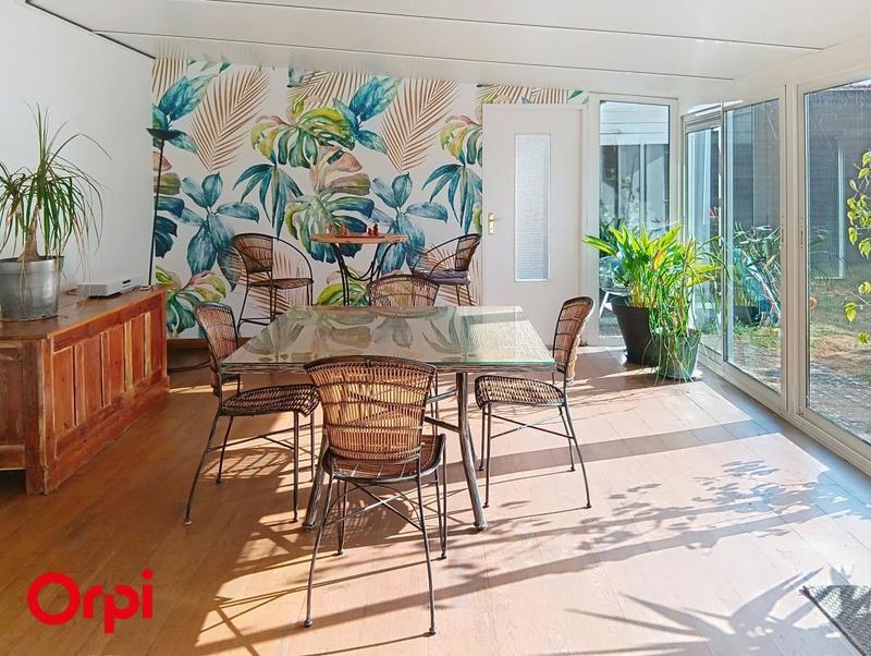 Maison - 143 m² - 5 pièces