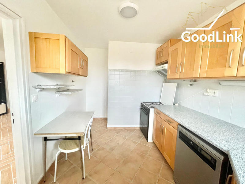 Appartement - 75 m² - 4 pièces