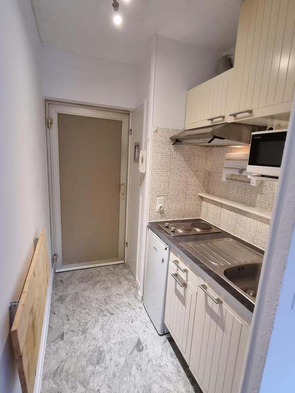 Studio - 24 m² - 1 pièce