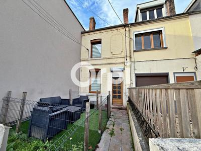 Maison de ville - 85 m² - 4 pièces