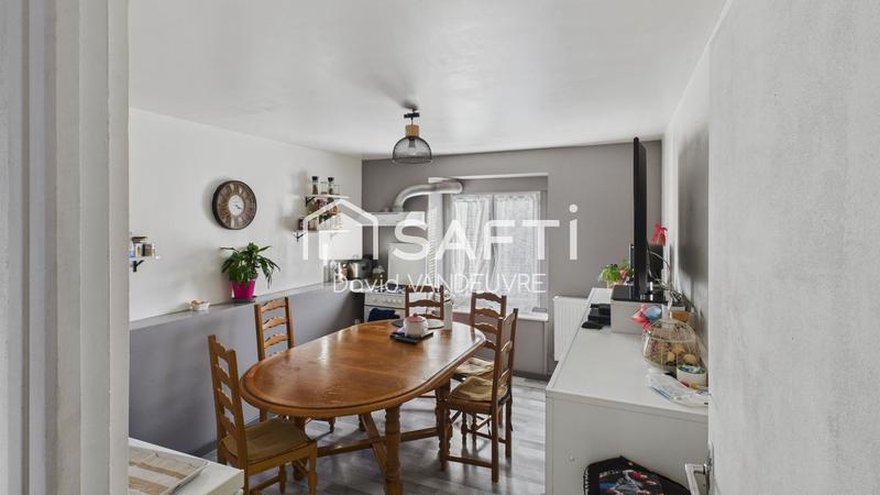 Local commercial - 189 m² - 16 pièces