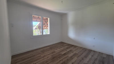 Maison - 122 m² - 4 pièces