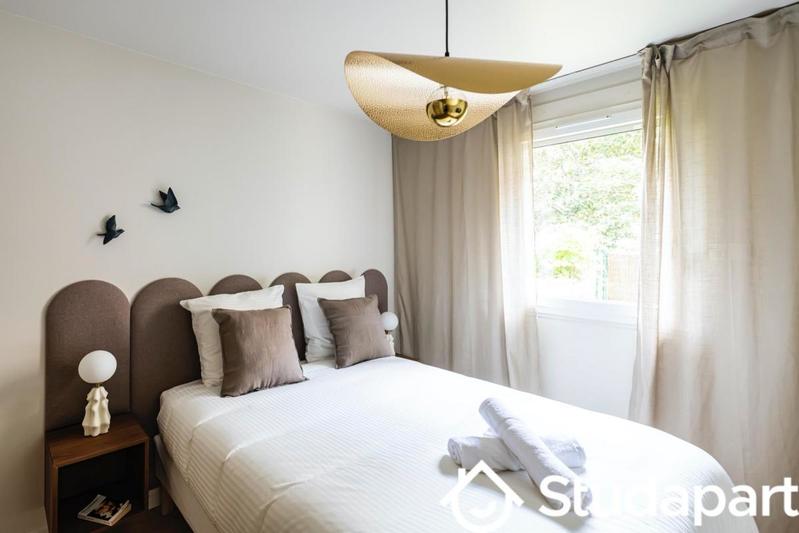 Chambre - 9 m² - 1 pièce