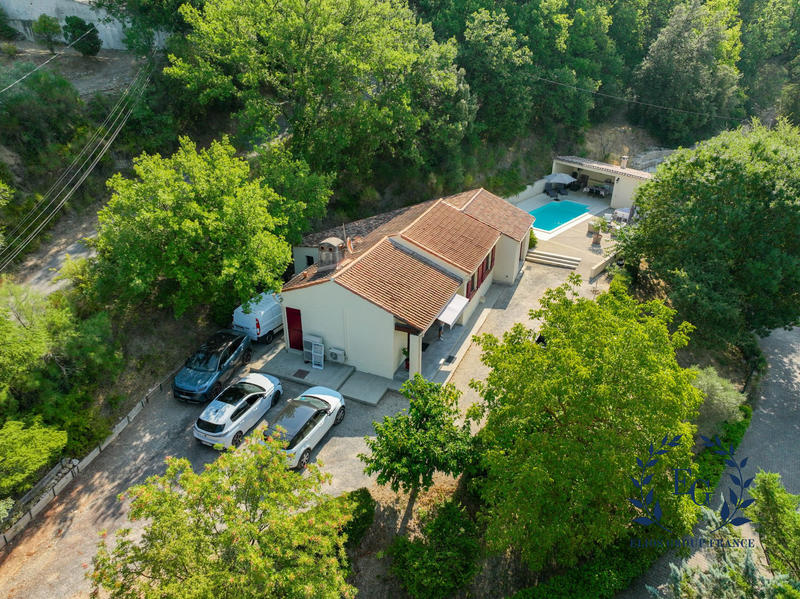 Maison - 112 m² - 4 pièces