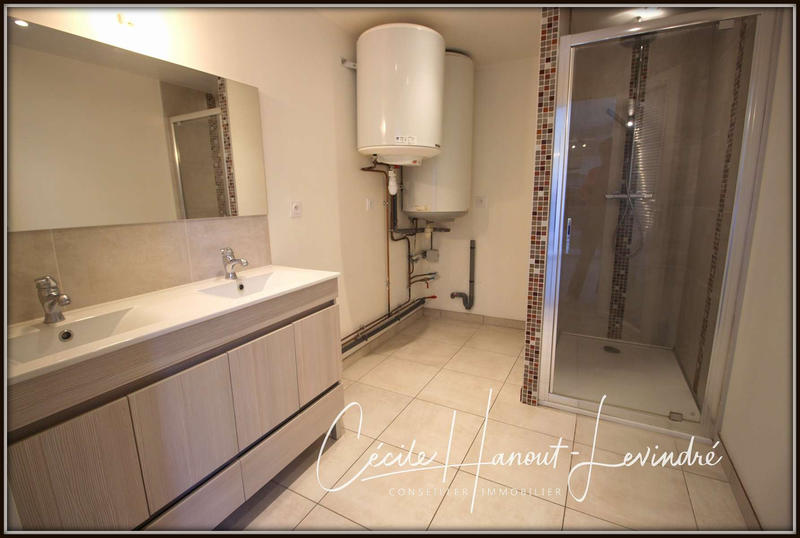 Maison - 142 m² - 8 pièces