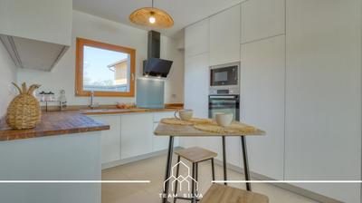 Maison - 159 m² - 6 pièces