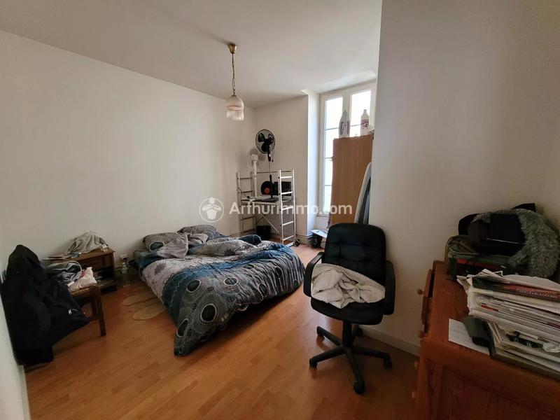 Immeuble - 180 m² - 8 pièces