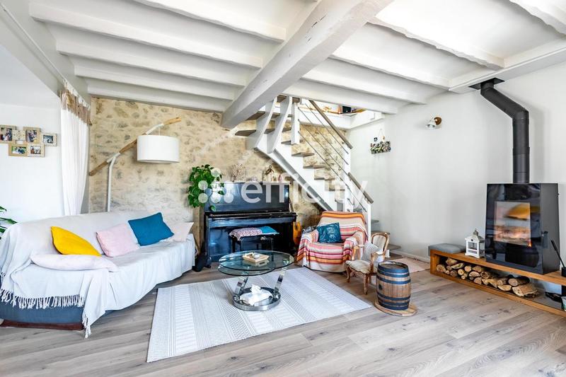 Maison - 147 m² - 6 pièces