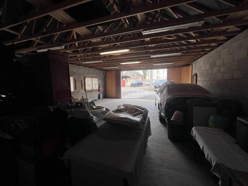 Bureau - 99 m² - 2 pièces