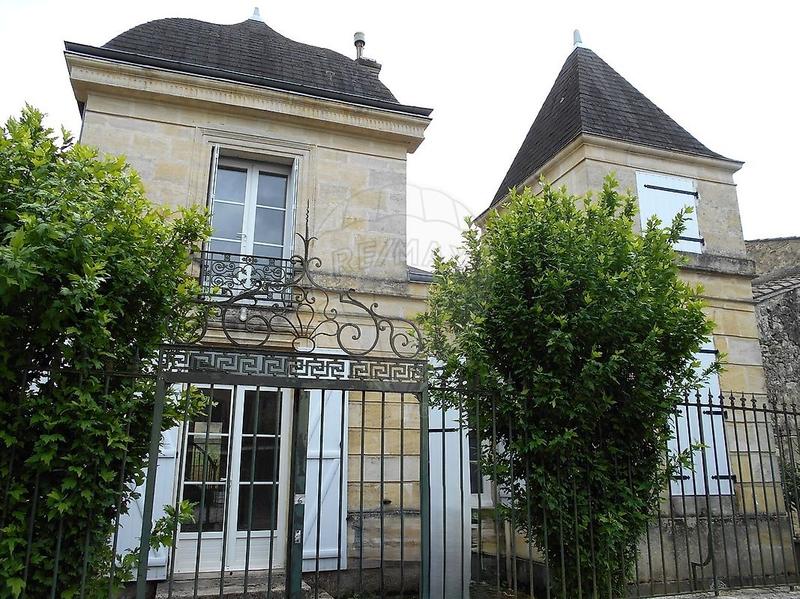 Maison - 108 m² - 5 pièces