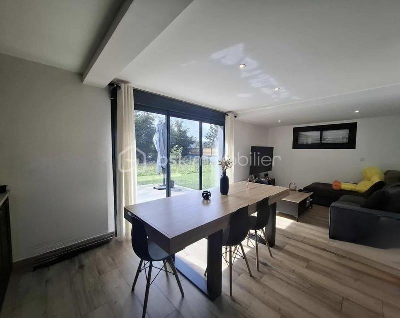 Pavillon - 85 m² - 3 pièces