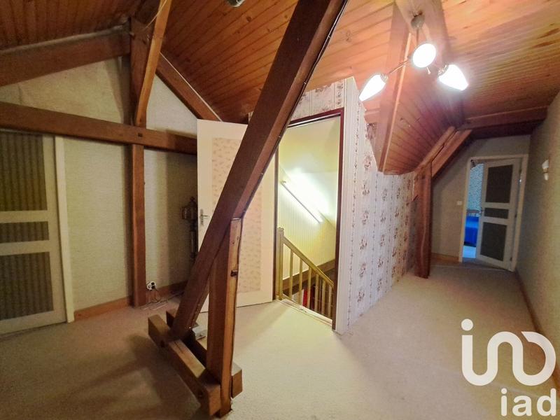 Maison - 196 m² - 8 pièces