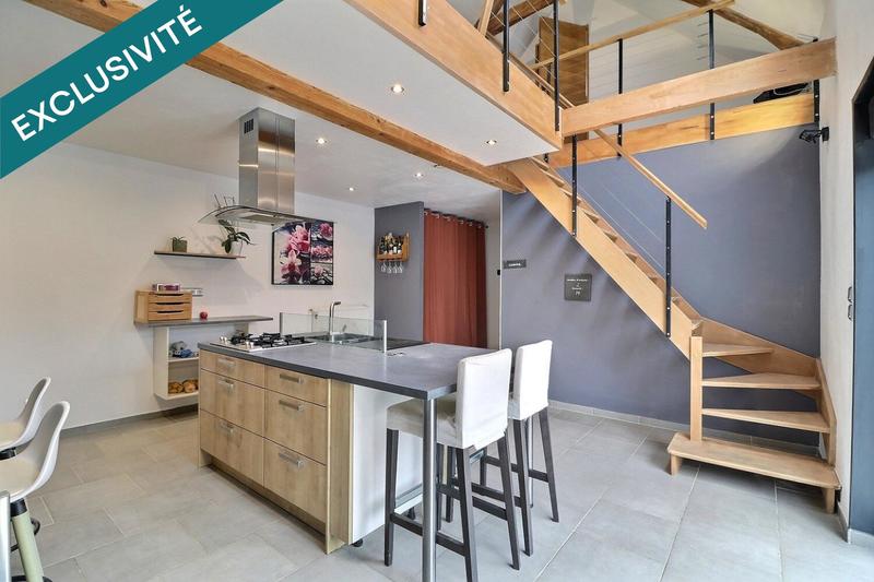 Maison - 187 m² - 8 pièces