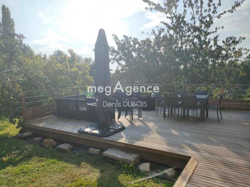 Maison - 200 m² - 8 pièces