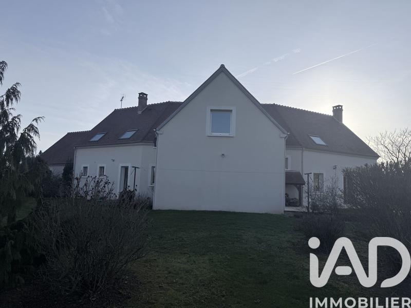 Maison de maîtres - 290 m² - 9 pièces