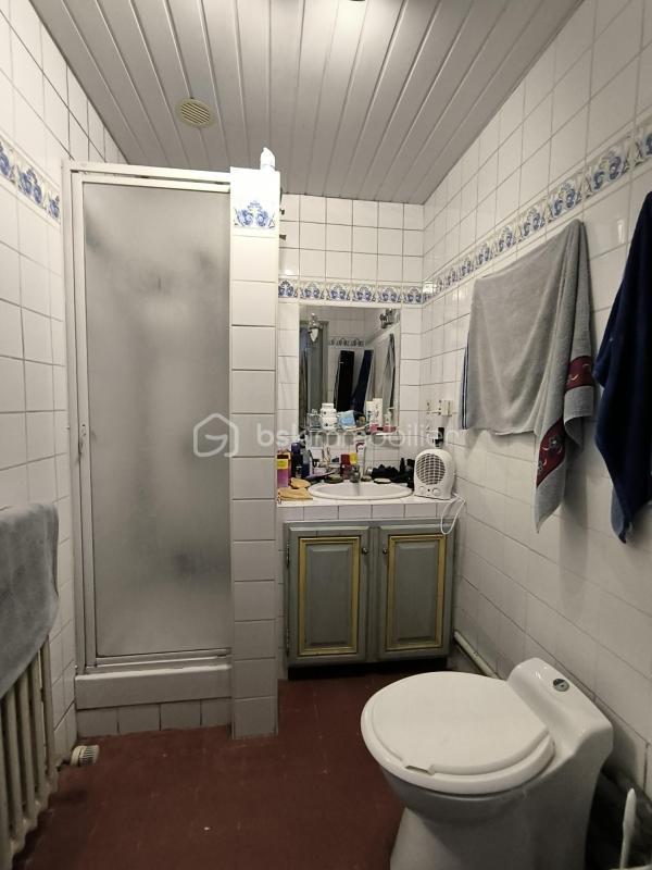 Local commercial - 220 m² - 4 pièces