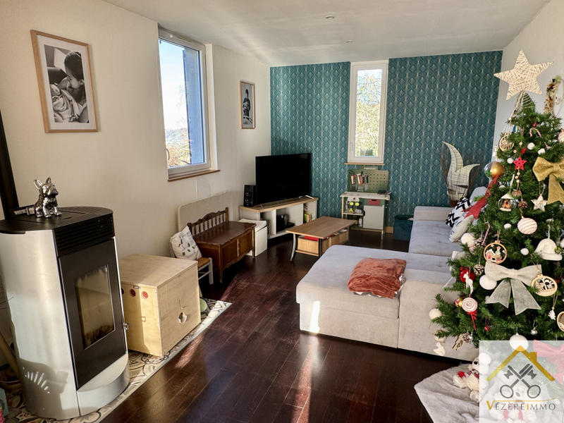 Maison - 75 m² - 4 pièces