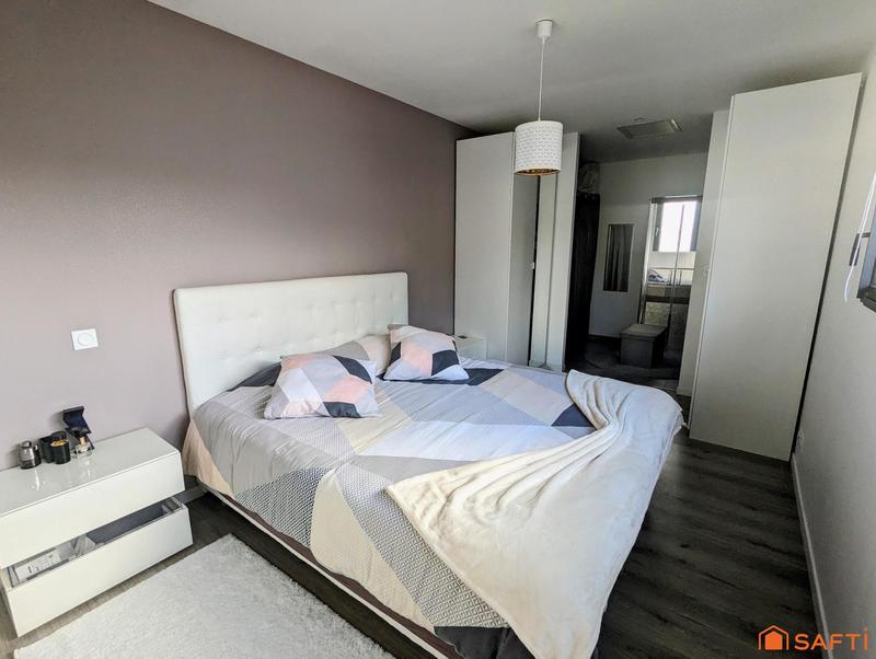 Maison - 168 m² - 7 pièces