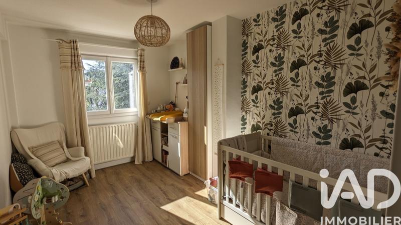 Appartement - 93 m² - 4 pièces