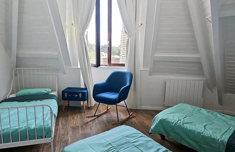 Duplex - 93 m² - 4 pièces