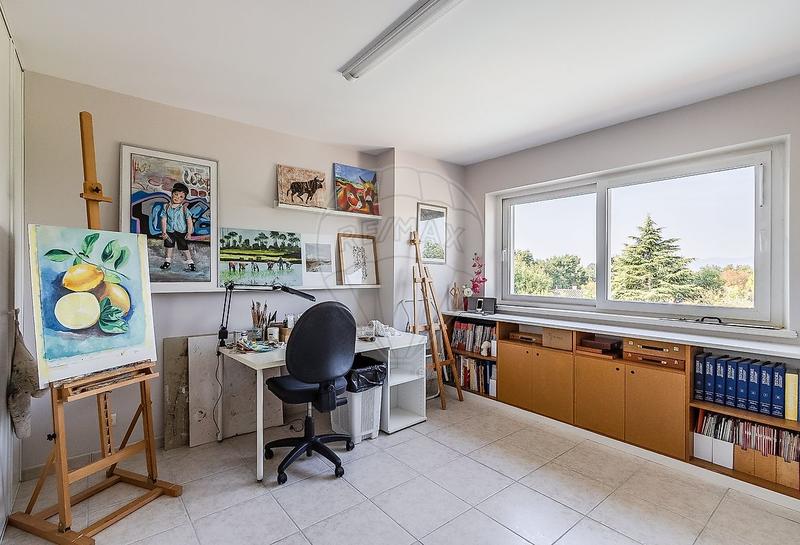 Maison - 226 m² - 6 pièces