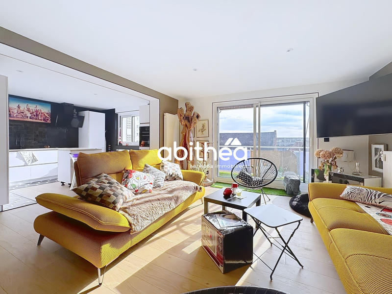 Appartement - 109 m² - 4 pièces