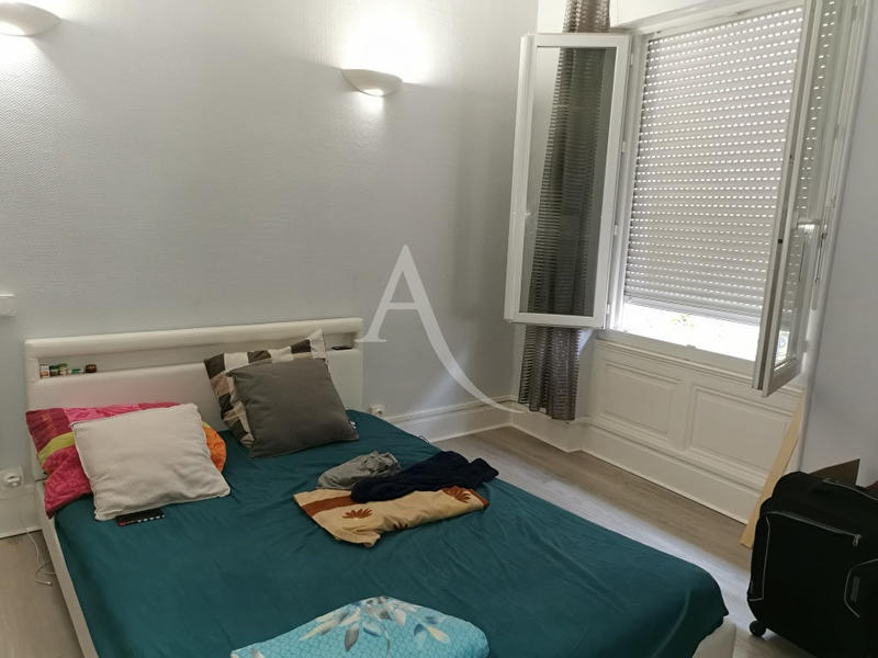 Appartement - 64 m² - 2 pièces